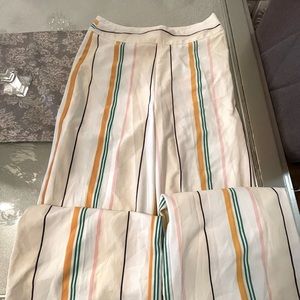 Beautiful wide pants brand new never worn